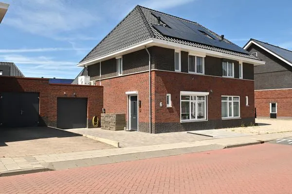 Tussenwoning te koop: Vesting 6, Steenbergen-Noord Steenbergen