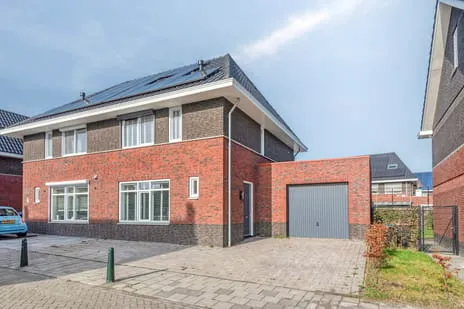 Hoekwoning te koop: Vesting 8, Steenbergen-Noord Steenbergen (Nb)