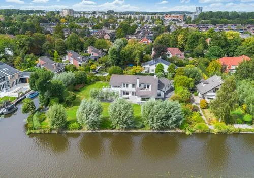 Vrijstaande woning te koop: Veursestraatweg 110, De Rietvink / Veursestraatweg Leidschendam