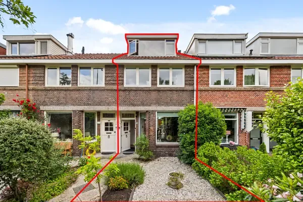 Tussenwoning te koop: Veursestraatweg 176, De Rietvink / Veursestraatweg Leidschendam