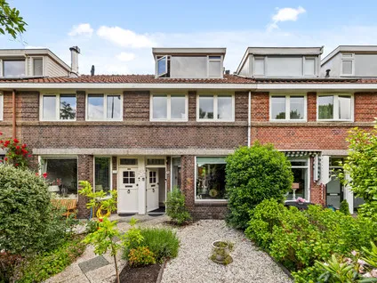 Tussenwoning te koop: Veursestraatweg 176, De Rietvink / Veursestraatweg Leidschendam
