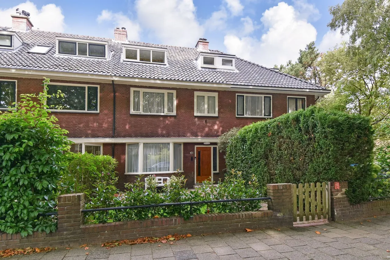 Tussenwoning te koop: Veursestraatweg 39, Leidschendam