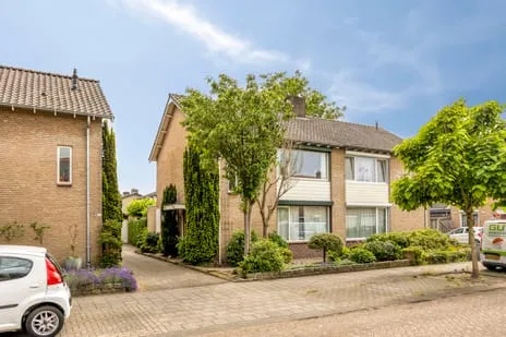 Twee-onder-één-kap te koop: Vezelstraat 16, Vlashoek Oss