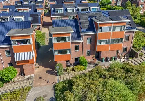 Hoekwoning te koop: Via Mercadante 2, Nieuw Essesteijn / Zijdezigt Voorburg