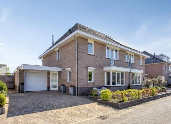 Twee-onder-één-kap te koop: Vicarie 5, Melkweide Heteren