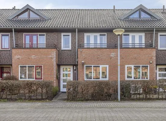 Tussenwoning te koop: Vicarie 74, Melkweide Heteren