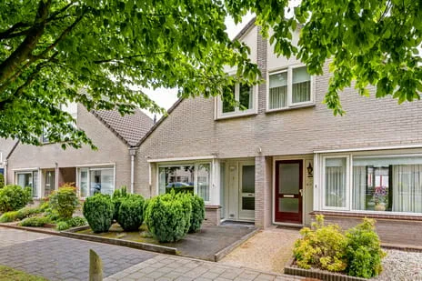 Tussenwoning te koop: Vicariehof 5, Kern Beneden-Leeuwen Beneden-Leeuwen