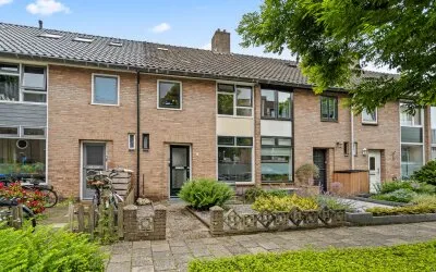 Tussenwoning te koop: Vicarielaan 9, Kasteelkwartier Ijsselstein