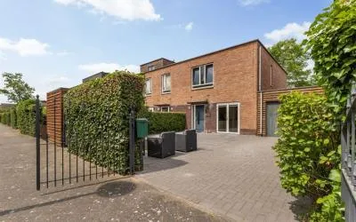 Tussenwoning te huur: Victor Herbertstraat 9, Terwijde-West Utrecht
