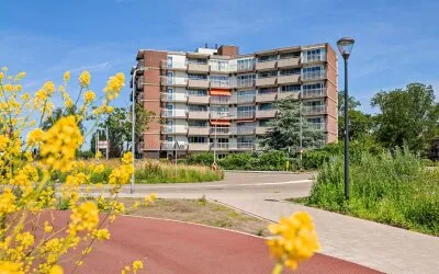 Appartement te koop: Victor van Vrieslandstraat 41, Van Schendelbuurt Haarlem