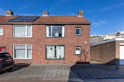 Hoekwoning te koop: Victoriestraat 19, Bergen Op Zoom
