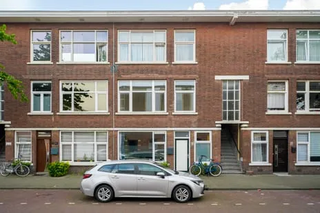 Apartment for sale: Vier Heemskinderenstraat 138, Moerwijk-Noord 'S-Gravenhage