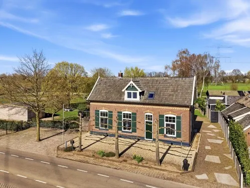 Appartement te koop: Vierakkersestraatweg 1, Vespreide huizen Leesten Zutphen