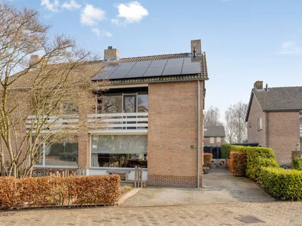 Hoekwoning te koop: Vierhoven 11, Zeggepolder-zuid Terheijden