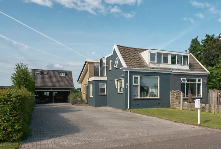 Twee-onder-één-kap te koop: Vierhuisterweg 6, Rohel Rohel