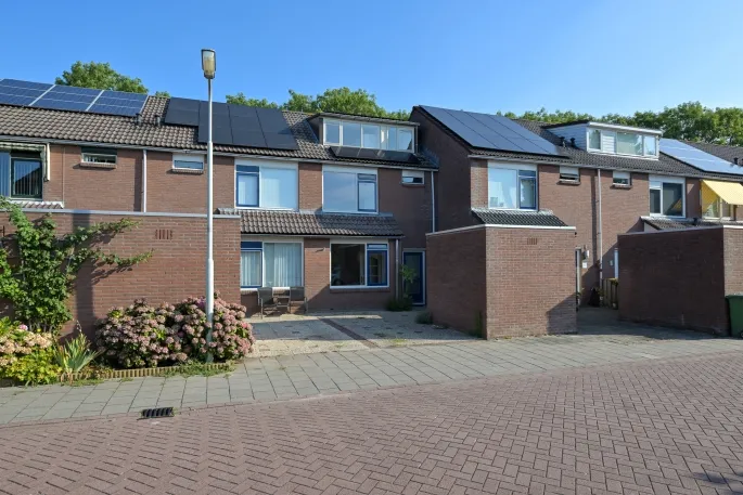 Tussenwoning te koop: Vierkantje 9, Westerkoog Midden Koog Aan De Zaan