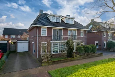 Hoekwoning te koop: Vierkenshof 96, Tolkamer Tolkamer