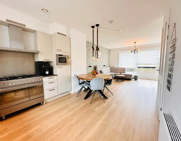 Appartement te huur: Vignolahof 13, Prinsenland Rotterdam