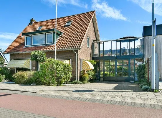 Twee-onder-één-kap te koop: Vijfhuizerdijk 158, Vijfhuizen Nieuwebrug Vijfhuizen
