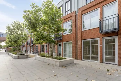 Studio te huur: Vijfhuizerstraat 22F, Kruistochtbuurt Haarlem