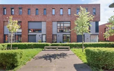 Tussenwoning te koop: Vijgenboomhof 4, Velseroord Ijmuiden