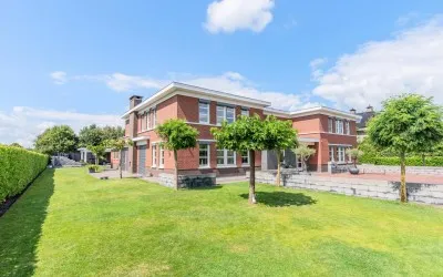 Vrijstaande woning te koop: Vijverbos 20, Almere
