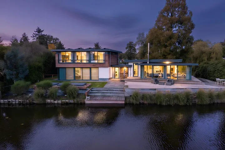 Vrijstaande woning te koop: Vijverlaan 15, Nieuwleusen Noord Nieuwleusen