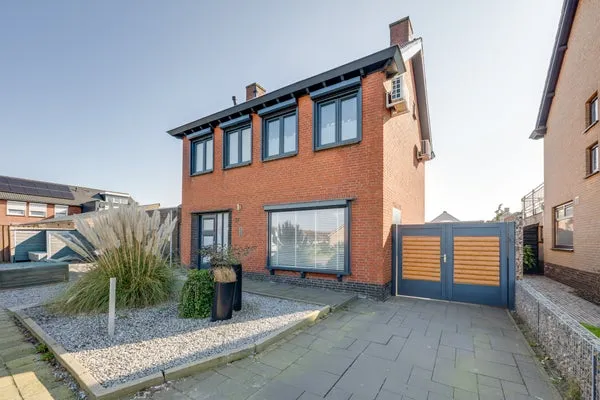 Vrijstaande woning te koop: Vijverstraat 27, Sint Willebrord St. Willebrord