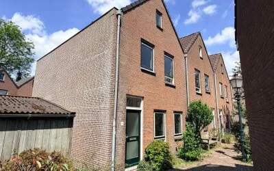 Hoekwoning te koop: Vijzelstraat 1, Binnenstad - Buurt 10 01 Hoorn