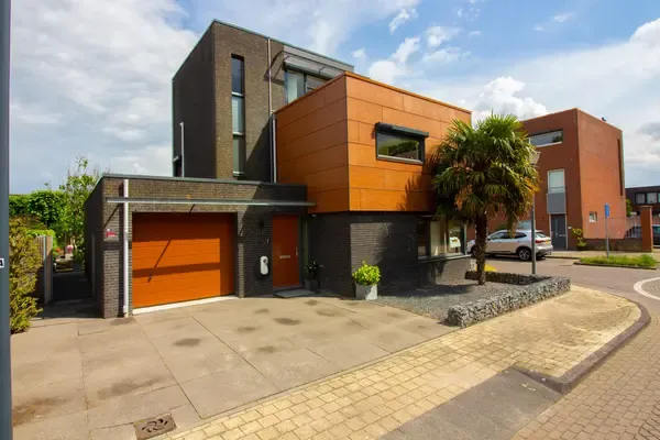 Vrijstaande woning te koop: Villa Dotterbloem 19, Landgoed Driessen Waalwijk