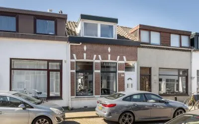 Tussenwoning te koop: Villastraat 96, Singelkwartier Schiedam