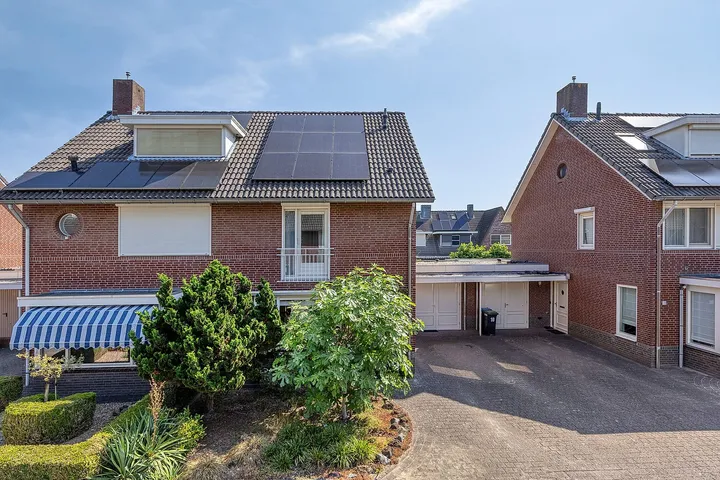 Tussenwoning te koop: Vilsterendreef 12, Kern Dierdonk Helmond