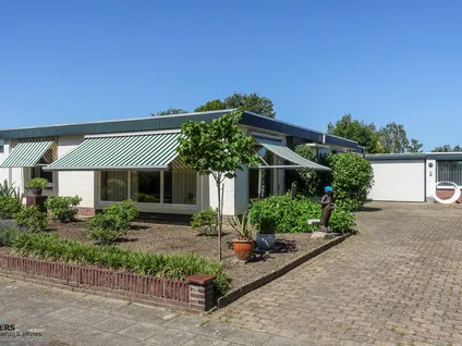 Twee-onder-één-kap te koop: Vincent Van Goghstraat 29, Reuver Reuver