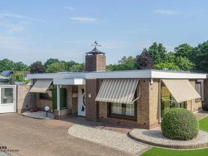 Twee-onder-één-kap te koop: Vincent Van Goghstraat 32, Reuver Reuver