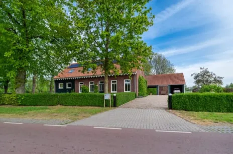 Vrijstaande woning te koop: Vinkenbroeksestraat 16, Vroenhout Roosendaal