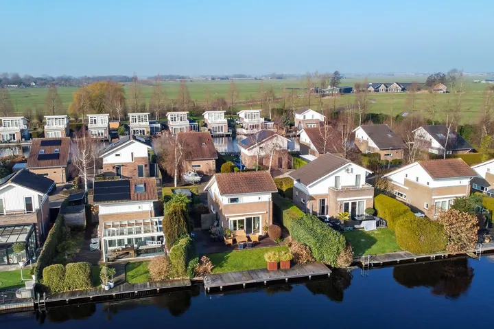 Vrijstaande woning te koop: Vinkenkade 193, Vinkeveen