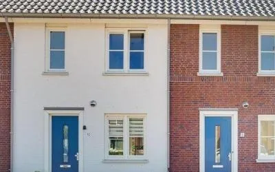 Tussenwoning te koop: Violastraat 10, Verspreide huizen Kerkdriel, Berm en Hoorzik Kerkdriel