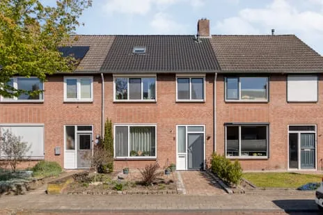 Tussenwoning te koop: Violenstraat 29, Kern Ommen - Strangen Ommen