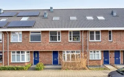 Tussenwoning te koop: Violierstraat 25, Gerardusplein Eindhoven