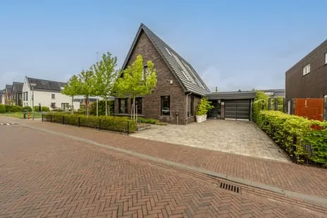 Vrijstaande woning te koop: Viool 53, Oud-Beijerland Poortwijk Oud-Beijerland