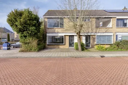 Hoekwoning te koop: Virgostraat 1, Sterrenkwartier-West Spijkenisse