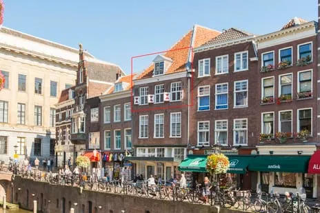 Appartement te huur: Vismarkt 4B, Domplein, Neude, Janskerkhof Utrecht