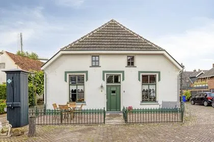 Detached house for sale: Vismarkt 8, Bredevoort Bredevoort
