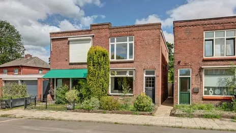 Twee-onder-één-kap te koop: Vissedijk 33, Parkweg en omgeving Almelo