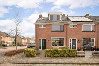 Hoekwoning te koop: Visser-Roosendaalstraat 55, De Buurt Venhuizen