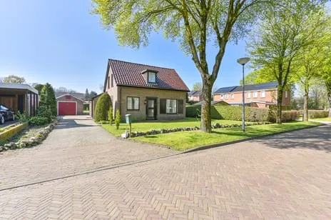 Detached house for sale: Visserstraat 11, Klijndijk Klijndijk