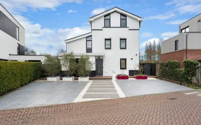 Detached house for rent: Visserstuin 200, Vissersdijk-Oost Dordrecht