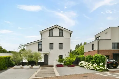 Vrijstaande woning te koop: Visserstuin 200, Vissersdijk-Oost Dordrecht