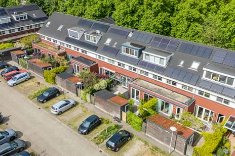 Tussenwoning te koop: Vitóriadreef 43, Vechtzoom-zuid Utrecht