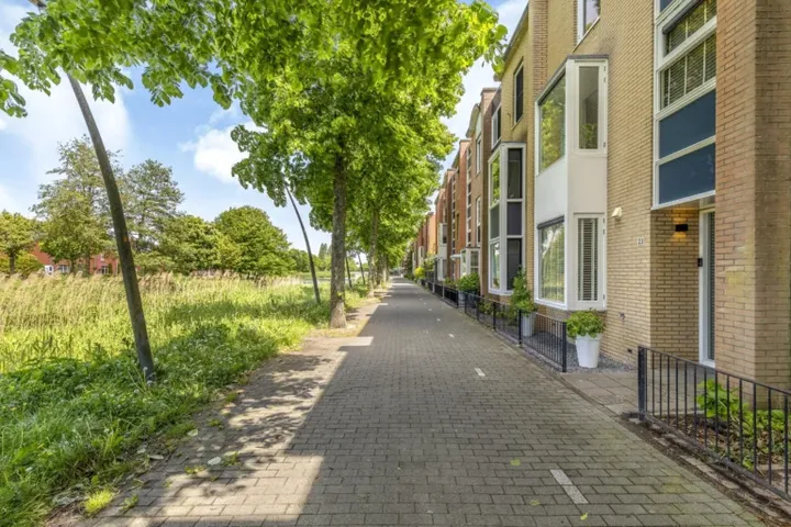 Tussenwoning te koop: Vivaldisingel 23, Nieuw-Vennep Getsewoud Zuid Nieuw-Vennep
